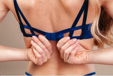 How To Know If You Have a Tight Bra? – Intimate Fashions